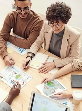 Performance Marketing  <br>& AI-Driven SEO